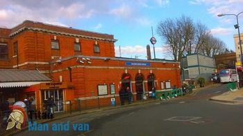 Friendly Man Van Company in NW11